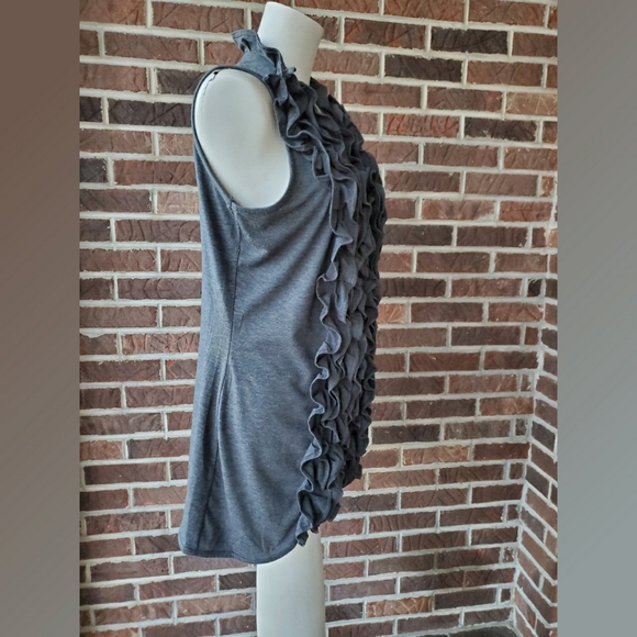 Milano Gray Ruffled Vest - Picture 2 of 7